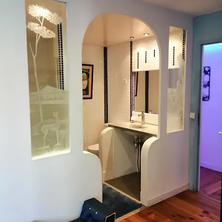 Loft Dans Galerie D'art Sainte-Colombe-sur-lʼHers